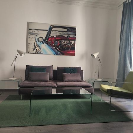 Suite Prado Мадрид Екстер'єр фото
