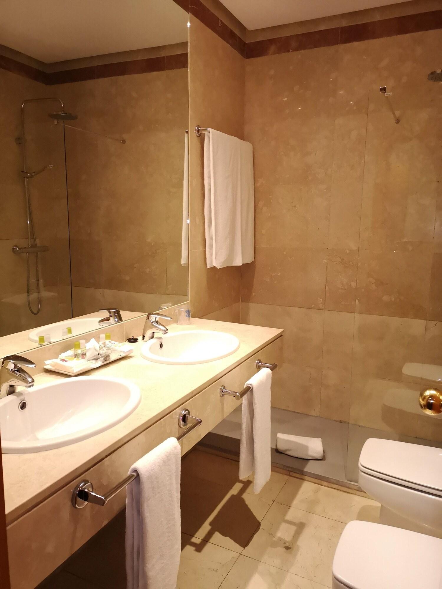 Suite Prado Мадрид Екстер'єр фото
