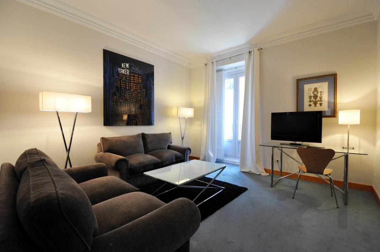 Suite Prado Мадрид Екстер'єр фото